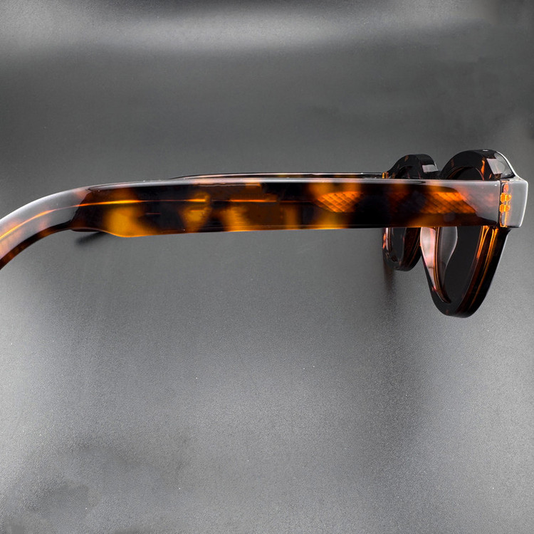 عینک آفتابی پنتوس آلبرت وگ مدل S31107C2 Acetate Avantgarde Visionary