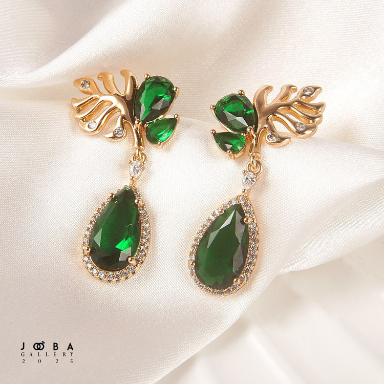 گوشواره نگین دار سبز سوارسکی1112283396
