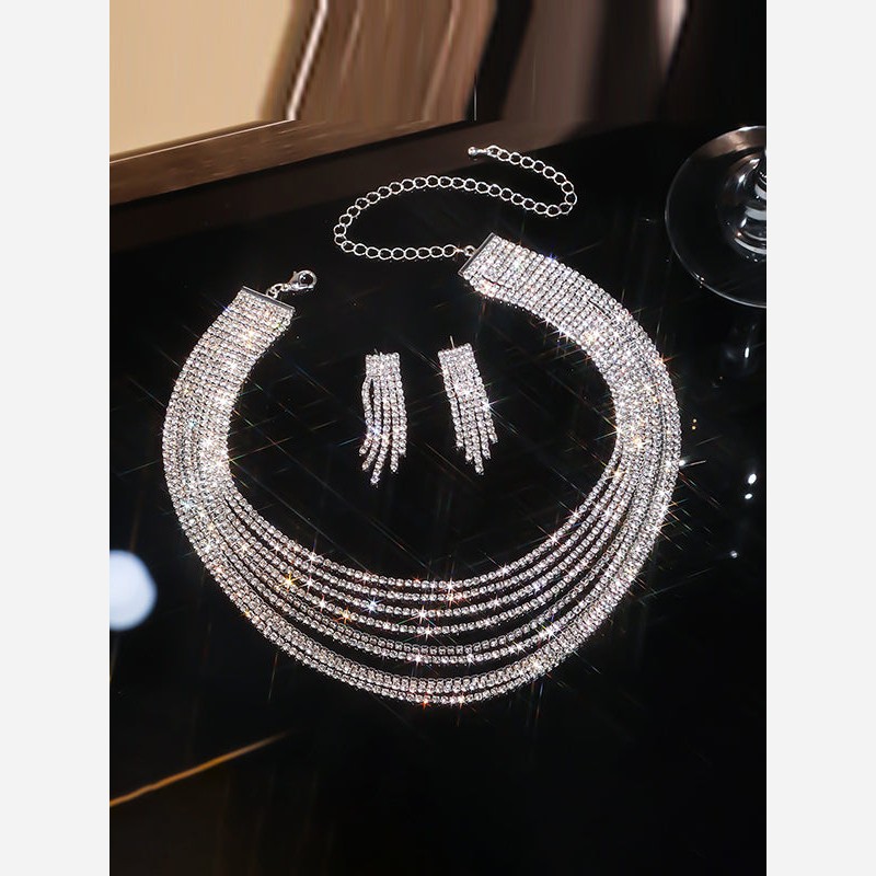 گردنبند و گوشواره