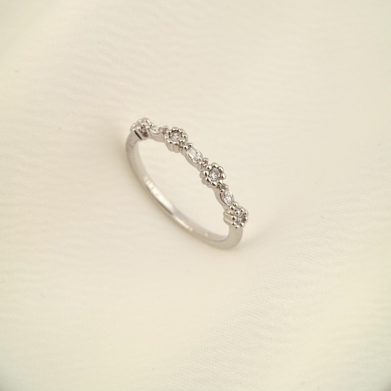 انگشتر زنانه ژوپینگ مدل R00145